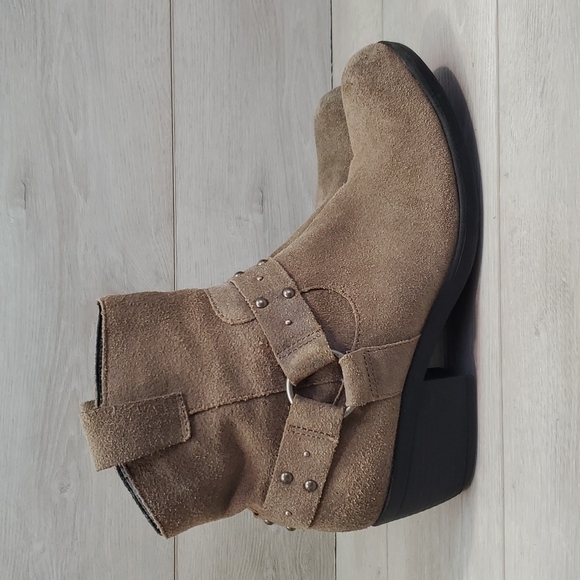 Korks By Kork-Ease Women Ankle Distressed Suede Western Boho Heels shoes - Picture 2 of 12